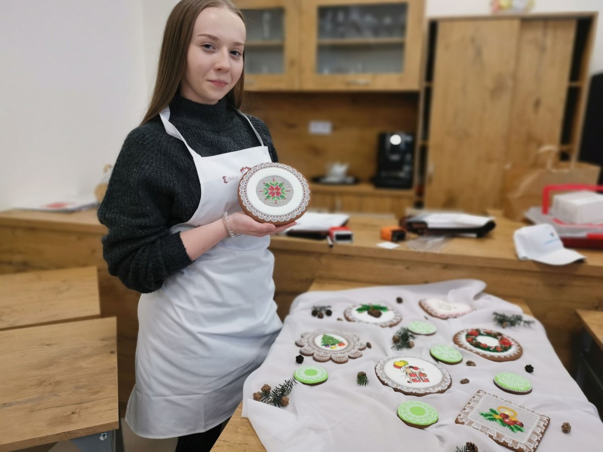 Artystyczne pierniki młodych. „Dekor-Piernik-Art” po raz drugi w Żychlinie