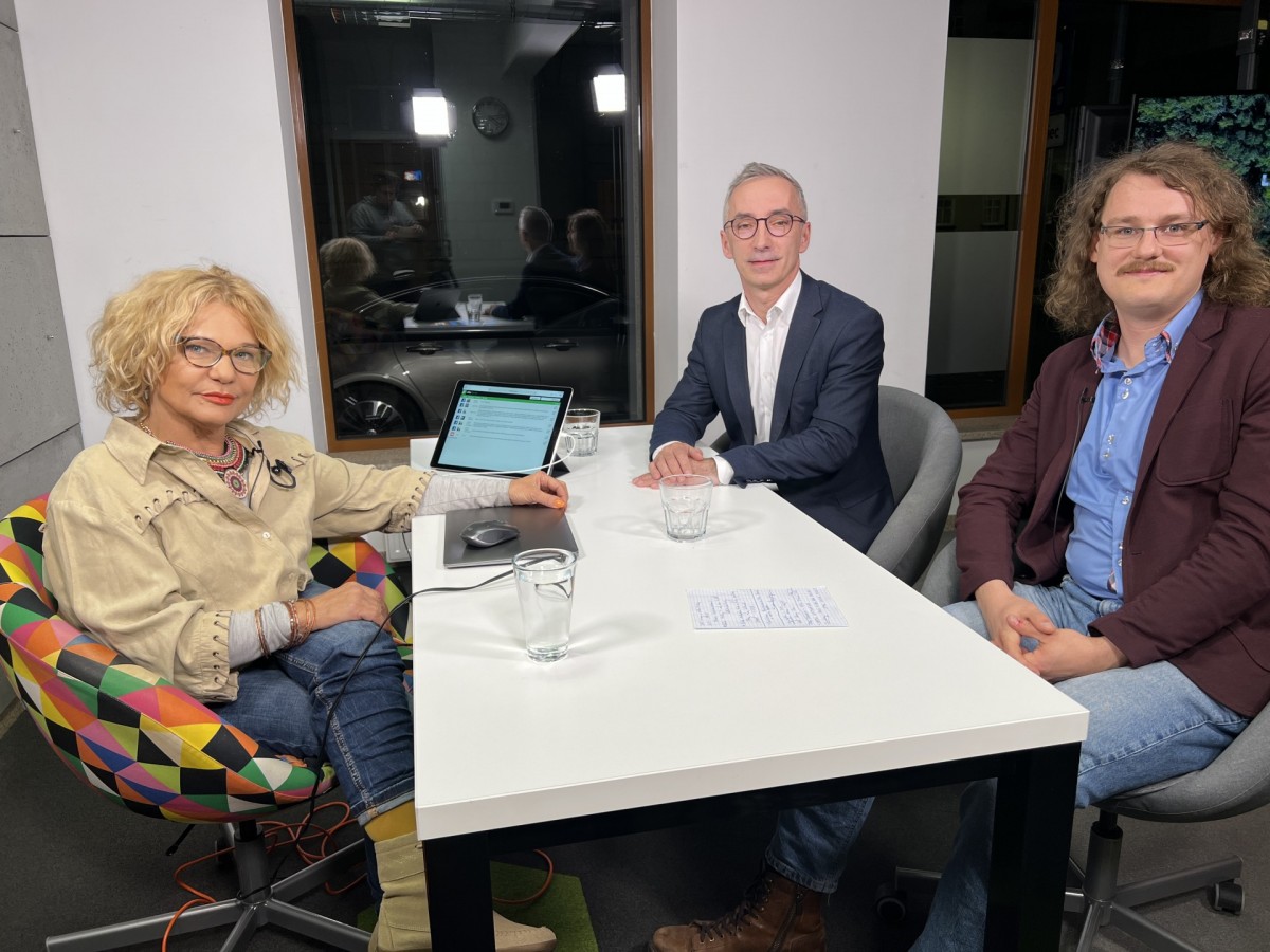 Nasze Sprawy. Wiceprezydencki dwugłos w sprawie stadionu