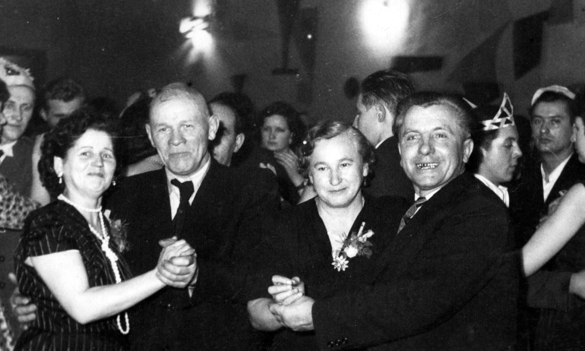 Co wypadki na drogach miały wsp&oacute;lnego z wędlinami, czyli tajemnice końskiej jatki