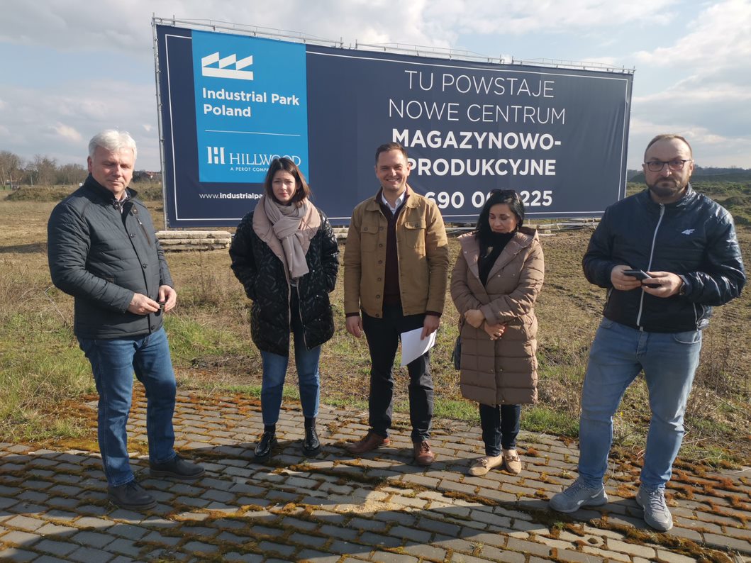 Ostatni moment na powstrzymanie tego wariantu. Przeciwnicy z petycją