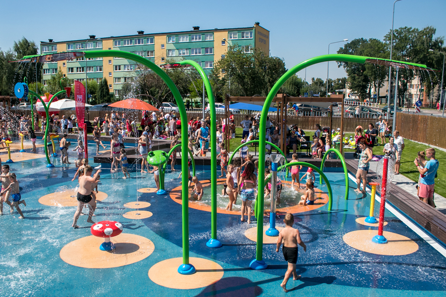 Wodny plac zabaw w Turku już otwarty! Można się schłodzić
