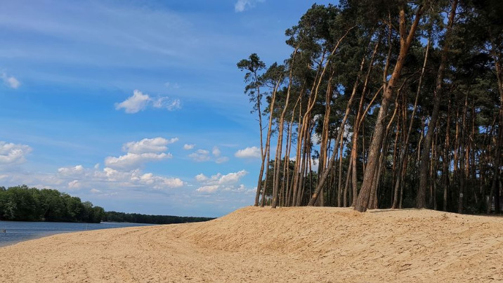 Gdzie można popływać? Oto lista otwartych kąpielisk w regionie konińskim