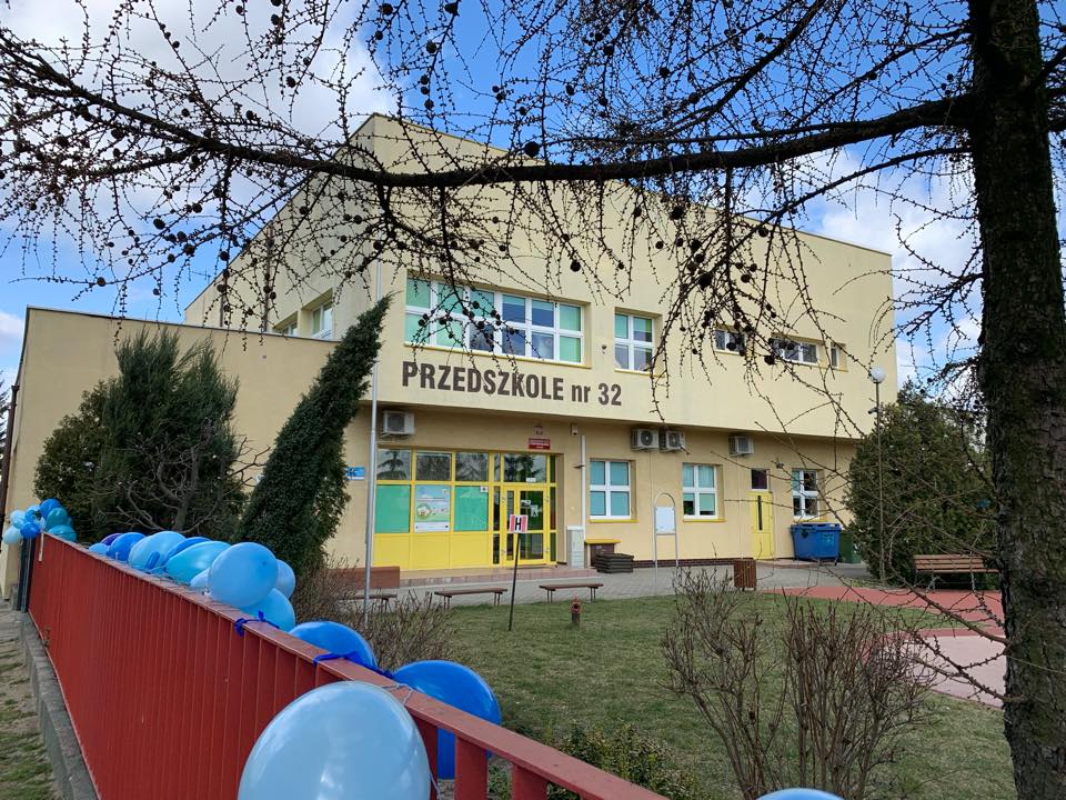 Sześć dyrektorek szk&oacute;ł i przedszkoli. Prezydent powierzył im obowiązki