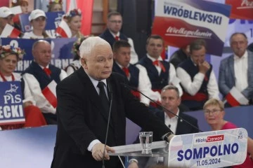 Kaczyński w Sompolnie: brak atomu w regionie oznacza powrót bezrobocia