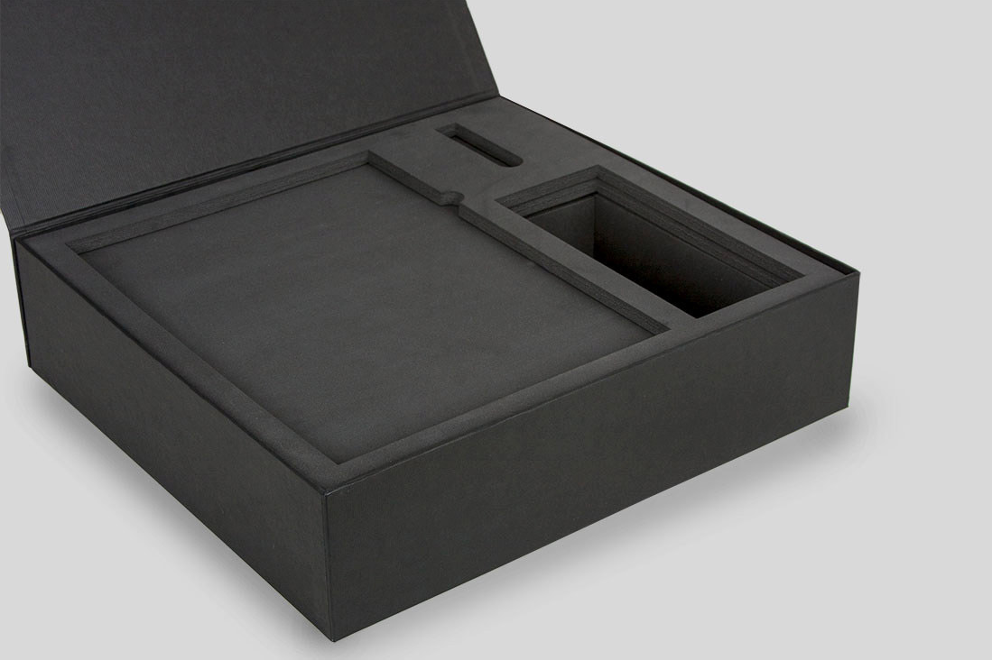 przykład pudełka z zamknięciem magnetycznym wykonanego przez KartonDlaCiebie 