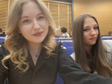 O mediach wiedzą wszystko. Uczennice z Żychlina zdobyły indeksy na studia