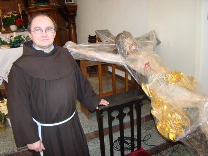 Franciszkanie odnawiają ołtarz