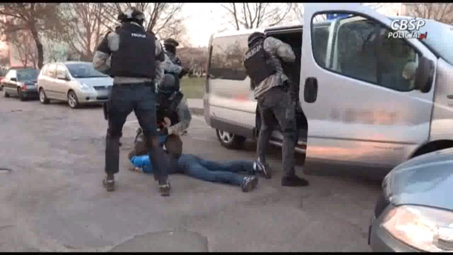 CBŚ rozbiło grupę przestępczą zajmującą się narkotykami