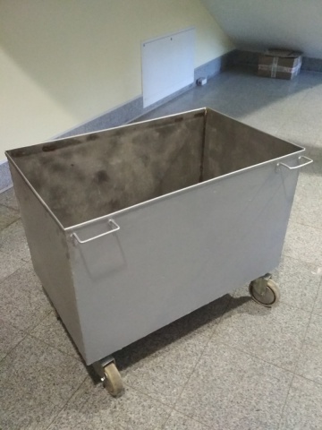 Zbiornik na mąkę, s&oacute;l, cukier itd.