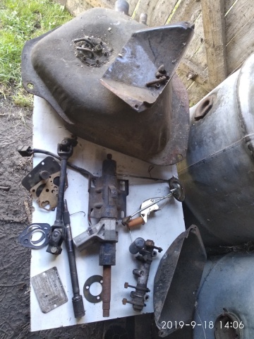 Fiat 126 p . Części, to co w opisie.