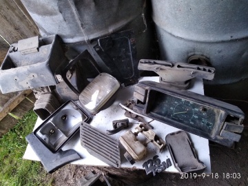 Fiat 126 p . Części, to co w opisie.