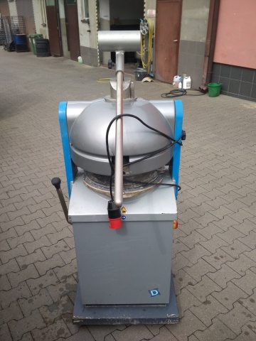 Dzielarka półautomatyczna do bułek DAUB