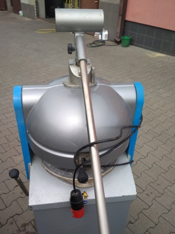 Dzielarka półautomatyczna do bułek DAUB