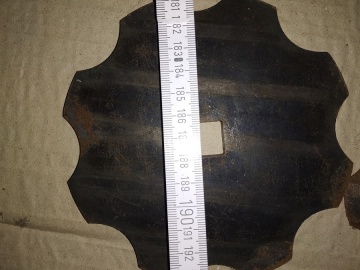 N&oacute;ż paszowozu seko