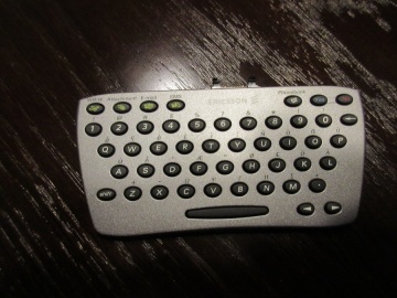 Klawiatura ERICSSON w etui