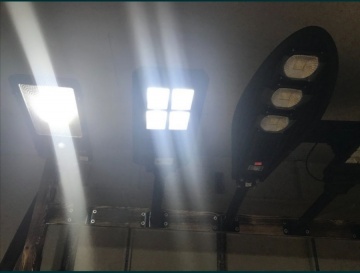 Lampy Solarne uliczne duze i male Przemyslowe