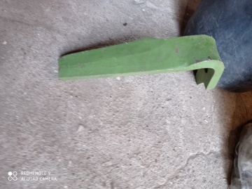 Ząb brony aktywnej prawy KE 18 mm Amazone 965779