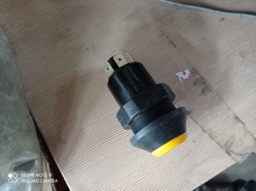 WŁĄCZNIK  WAŁKA WOM 4 Pin DEUTZ, FENDT, RENAULT Itp.