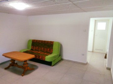 WYNAJMĘ MIESZKANIE &ndash; OKOLICE ŚLESINA