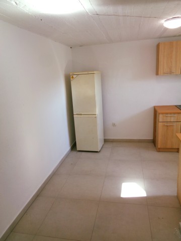 WYNAJMĘ MIESZKANIE &ndash; OKOLICE ŚLESINA