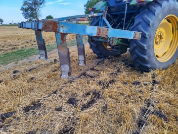 Głębosz 3-łapy - Bonnel  * gruber * bezorkowy * pług dłutowy