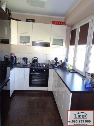 Sprzedam atrakcyjne mieszkanie po remoncie - os. V