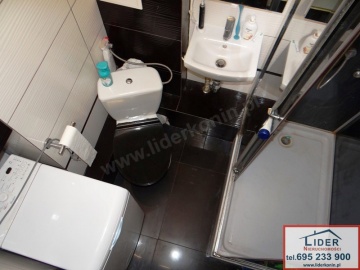 Sprzedam atrakcyjne mieszkanie po remoncie - os. V