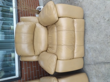 Sprzedam wypoczynek ze sk&oacute;ry