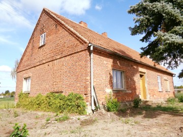 Gmina Ślesin &ndash; Dom w sąsiedztwie jeziora