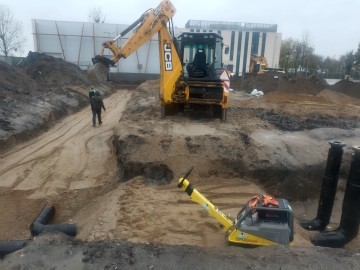 Wypożyczę zagęszczarkę 500 kg