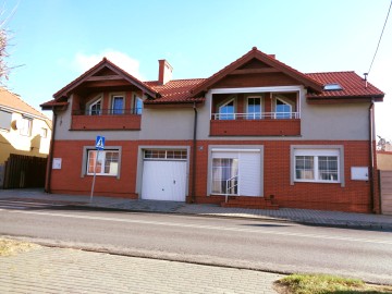 Wysokiej jakości dom w centrum Ślesina