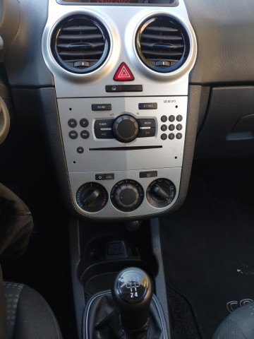 Corsa d 2014r benzyna 1.2