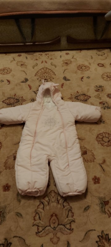 Sprzedam ciuszki dla dziewczynki rozmiar 74