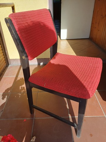 sprzedam krzesła