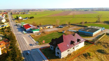 Budynek handlowo/usługowy z częścią mieszkalną