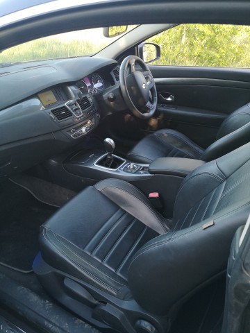 Renault Laguna Coupe 2010r 2.0dci