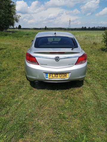 Opel insignia 2010r Anglik części