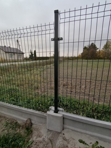 USŁUGI ŚLUSARSKO - SPAWALNICZE.