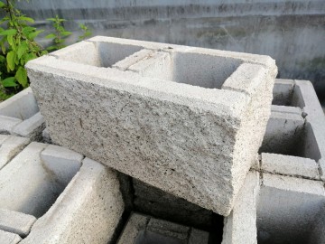 Pustak słupkowy łupany Pustak łupany R&oacute;żne kolory LTAKTAK PL