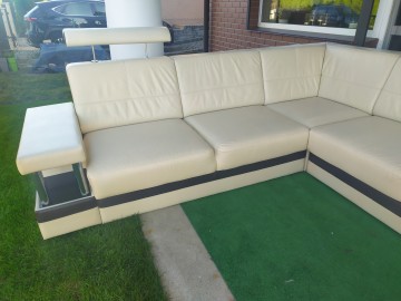 Sprzedam narożnik ze sk&oacute;ry