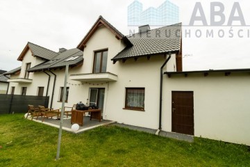 Sprzedam Dom stanie developerskim w budynku bliźniaczym