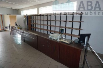 Konin - sprzedam budynek handlowo usługowy