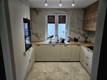 SKŁADANIE / SKRĘCANIE / MONTAŻ MEBLI WSZYSTKICH MAREK