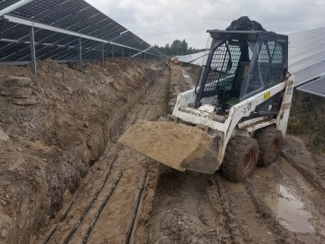 Usługi minikoparkami Kubota oraz miniładowarkami bobcat