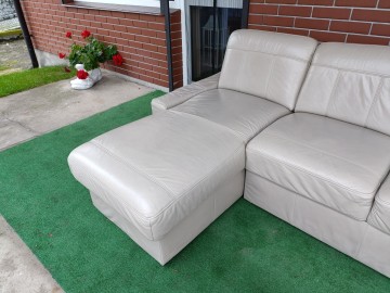 Sprzedam narożnik ze sk&oacute;ry