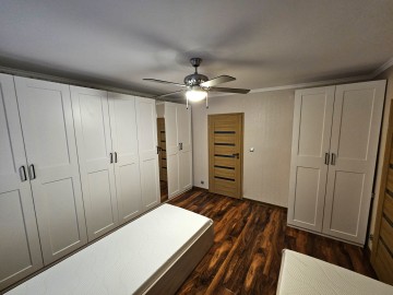 SKŁADANIE / SKRĘCANIE / MONTAŻ MEBLI WSZYSTKICH MAREK