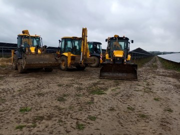 Usługi minikoparkami i miniładowarkami