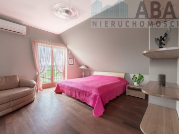 Dom z widokiem na jezioro - Powidz