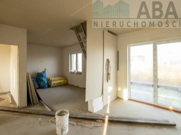 Dom w stanie developerskim w Dębach Szlacheckich