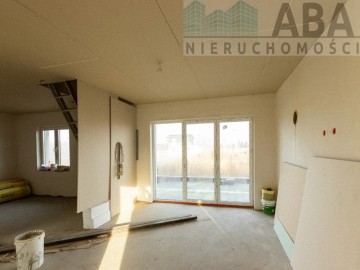 Dom w stanie developerskim w Dębach Szlacheckich